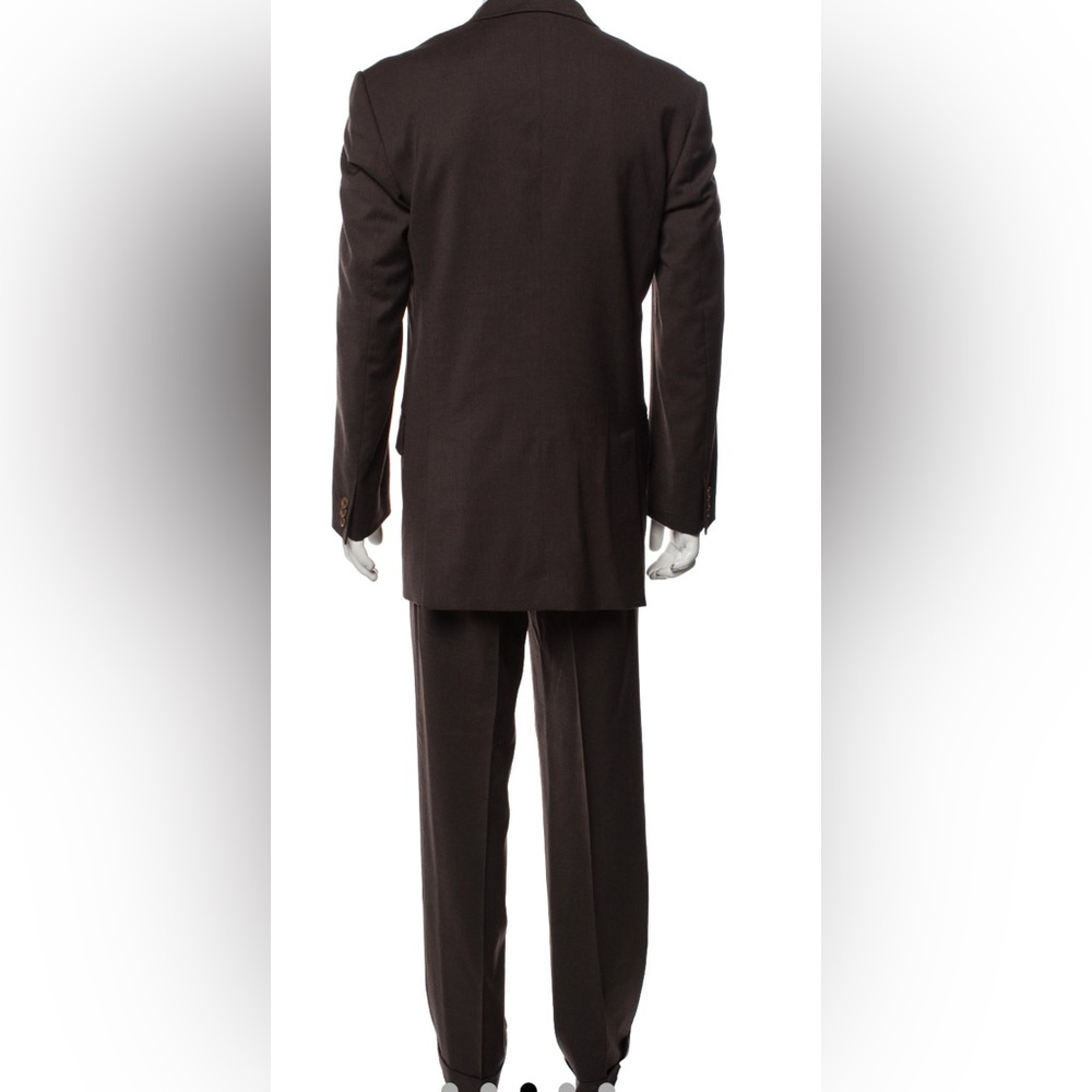 Men’s Suit - Picture 2 of 5